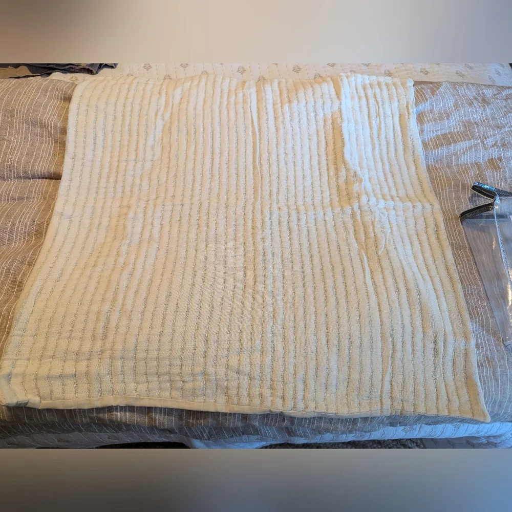 Wamsutta Sutton euro sham